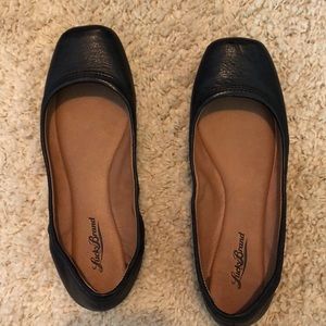 Lucky brand flats